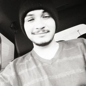 Meet your Posher, Enrique